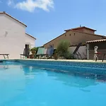 Вилла Familiale Avec Piscine Privee Pres Des Plages - Fr-1-529-156 *